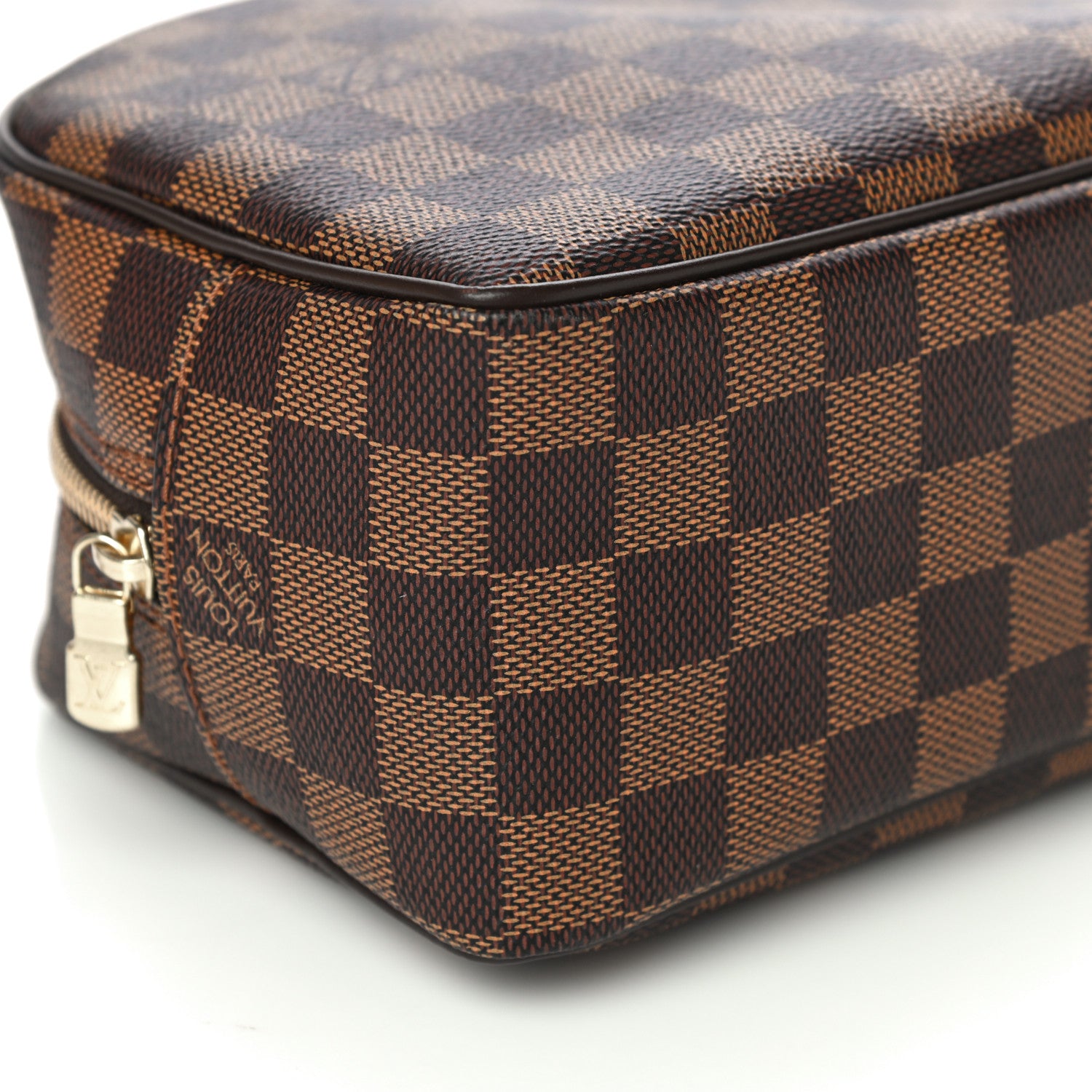Louis Vuitton Damier Ebene Toiletry Bag 25 9 of 10