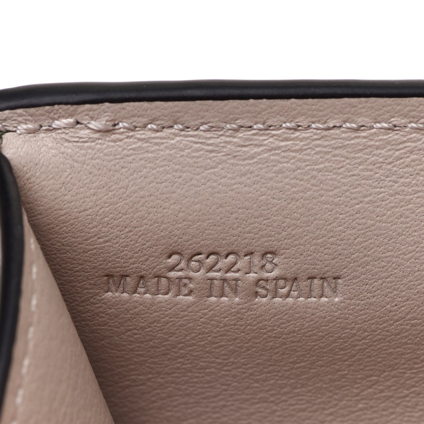 Grained Calfskin Small Vertical Wallet Rosemary Tan