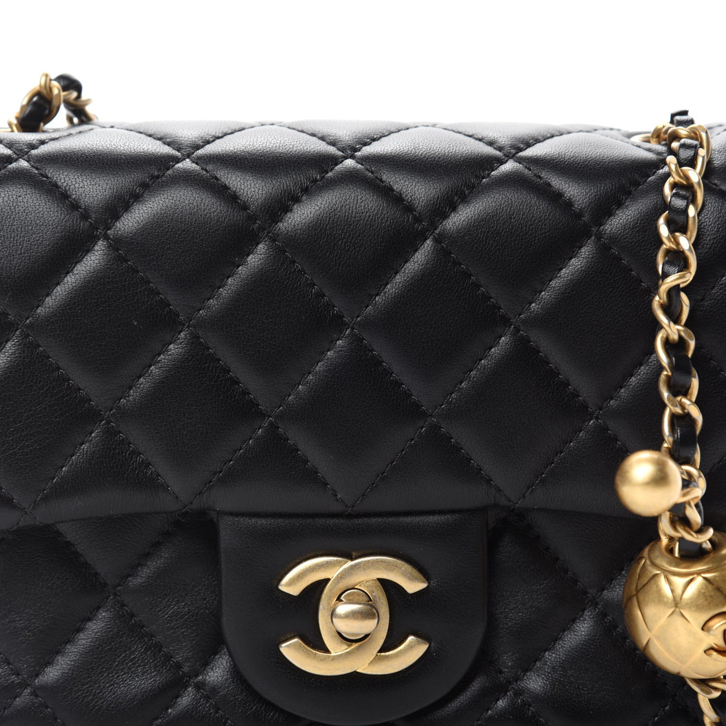 Lambskin Quilted Mini Pearl Crush Flap Black
