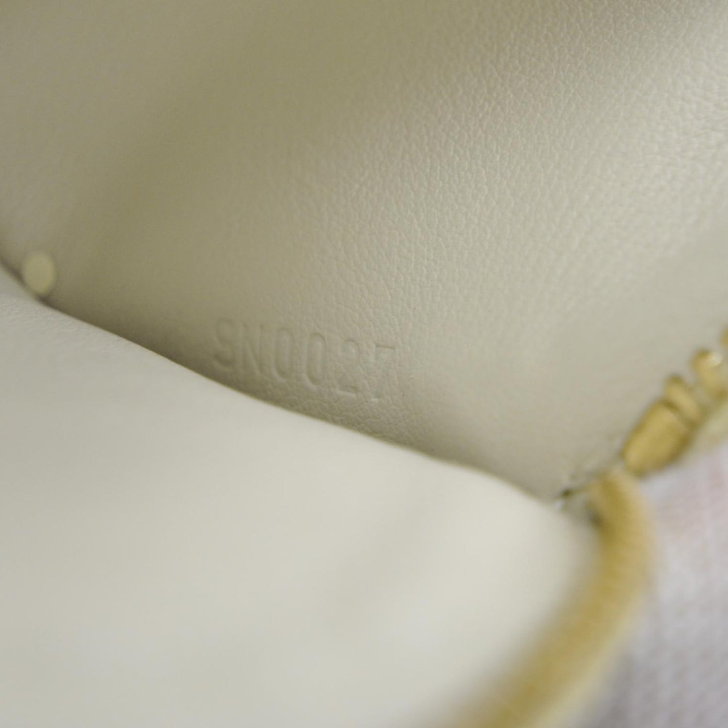 Vernis Trunks and Bags Porte-Monnaie Rond Coin Purse