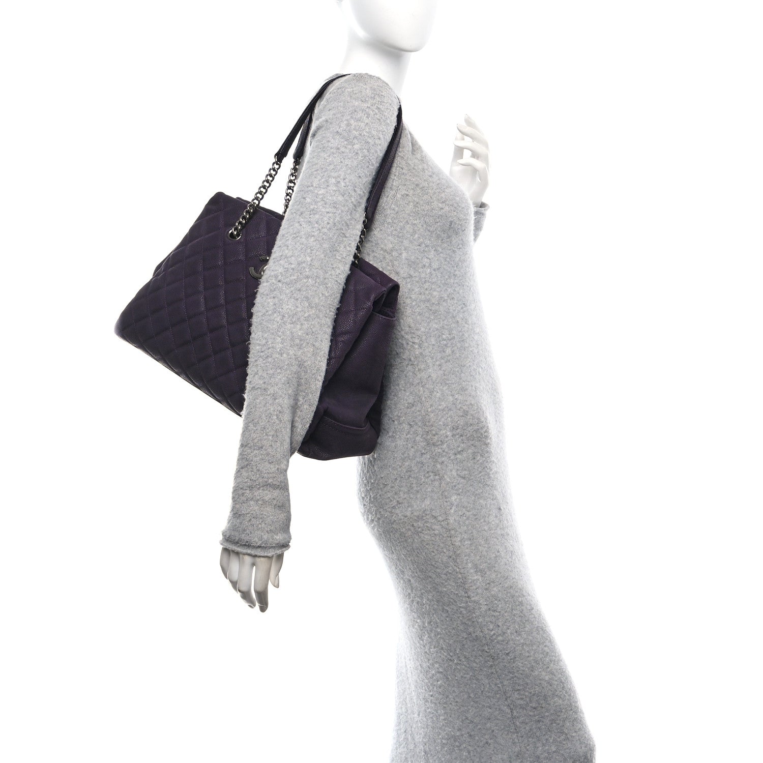 Chanel Iridescent Caviar Quilted Lady Pearly Tote Plum 2 of 9