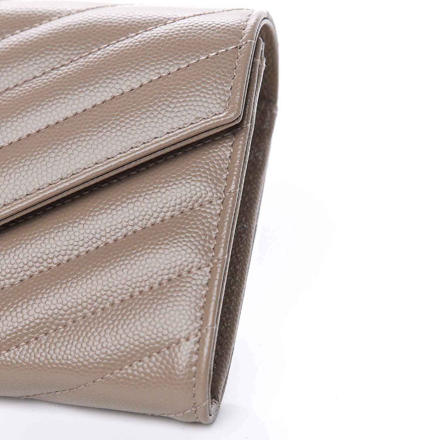 Saint Laurent Grain De Poudre Matelasse Chevron Monogram Flap Wallet Taupe 7 of 9
