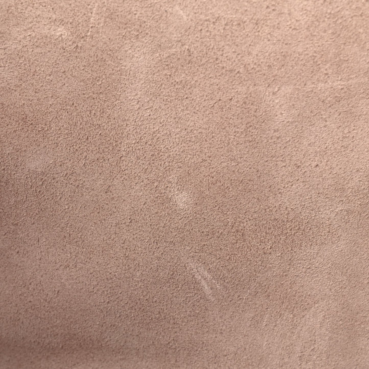 Grained Calfskin Medium Phantom Luggage Cream
