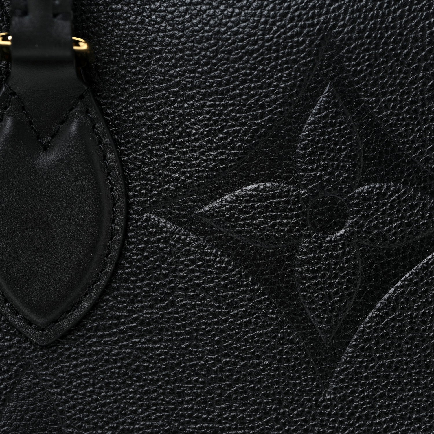 Louis Vuitton Empreinte Monogram Giant Onthego GM Black 7 of 9