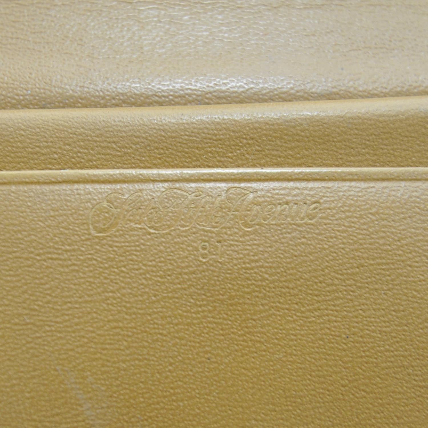 Louis Vuitton Saks Monogram Wallet 8 of 8