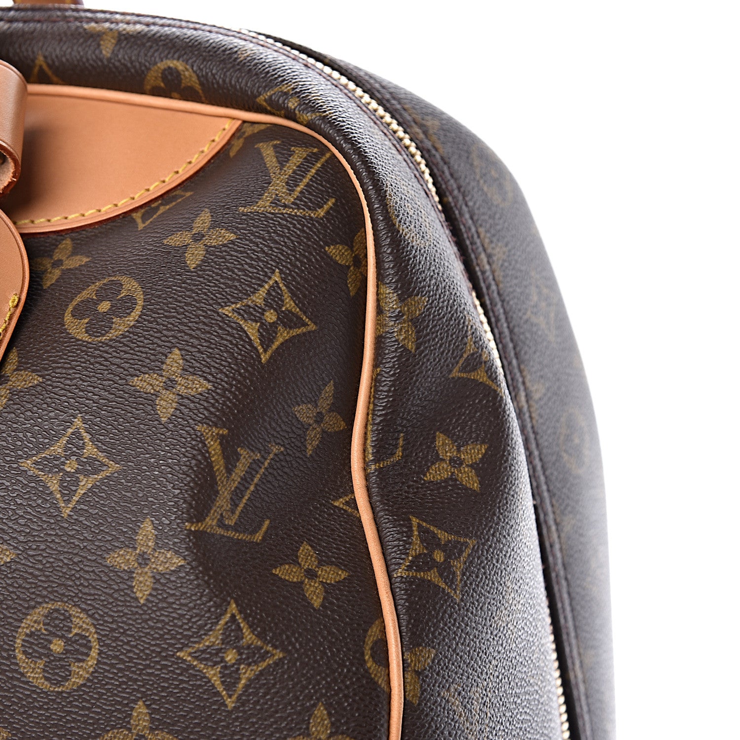Louis Vuitton Monogram Evasion Sports Bag 8 of 13