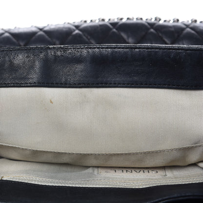 Chanel Washed Lambskin Quilted Maxi Chain Around Flap Black 18 of 19