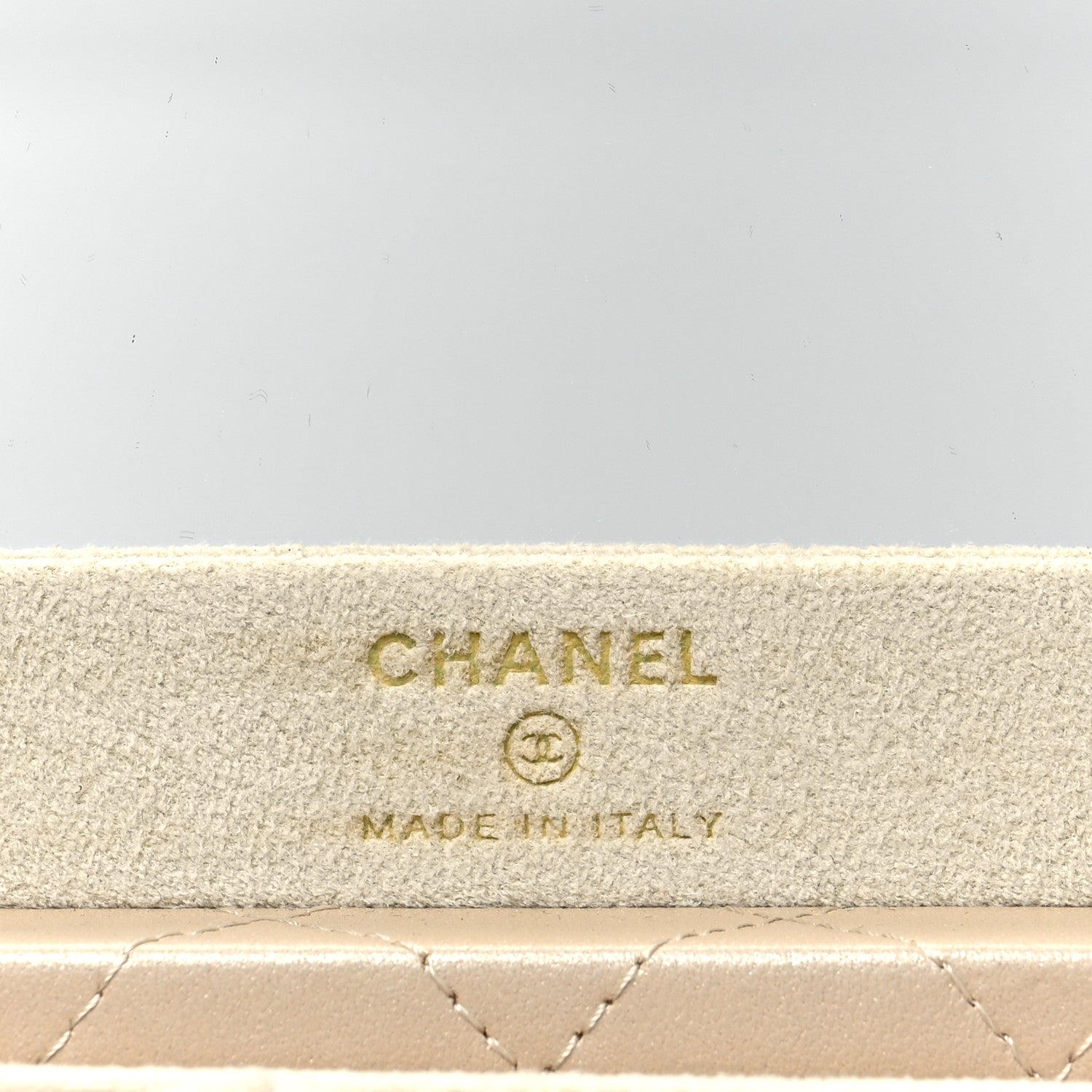 Chanel Iridescent Lambskin Quilted Jewelry Case Beige 6 of 8