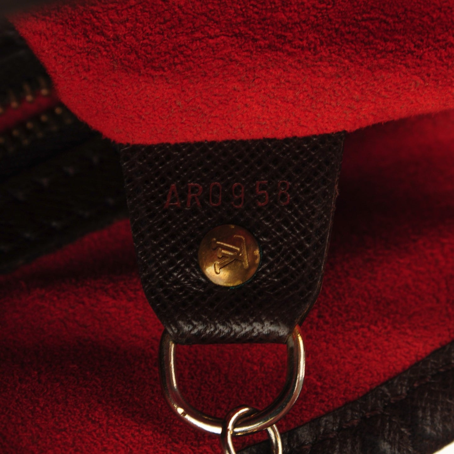 Damier Ebene Marais Bucket 23