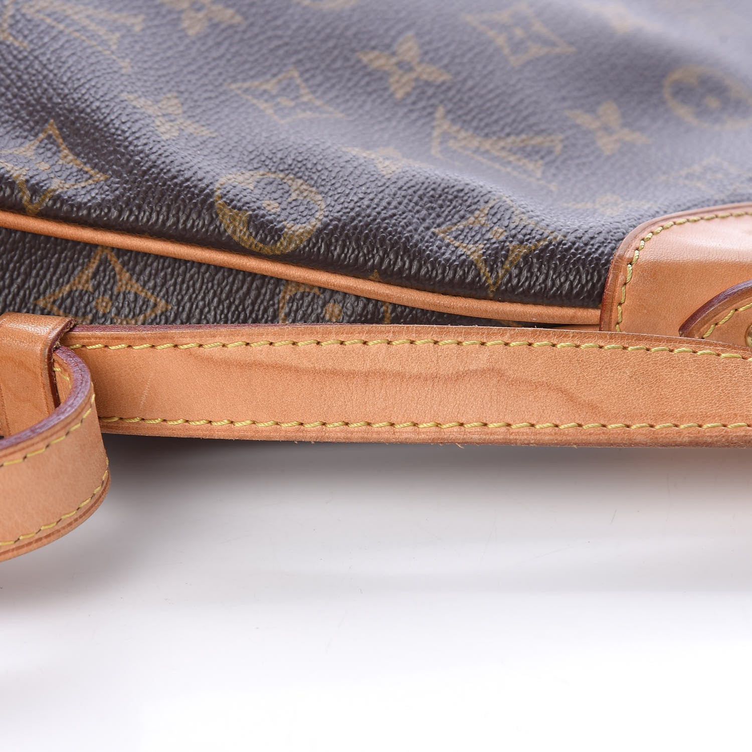 Louis Vuitton Monogram Odeon PM 16 of 17