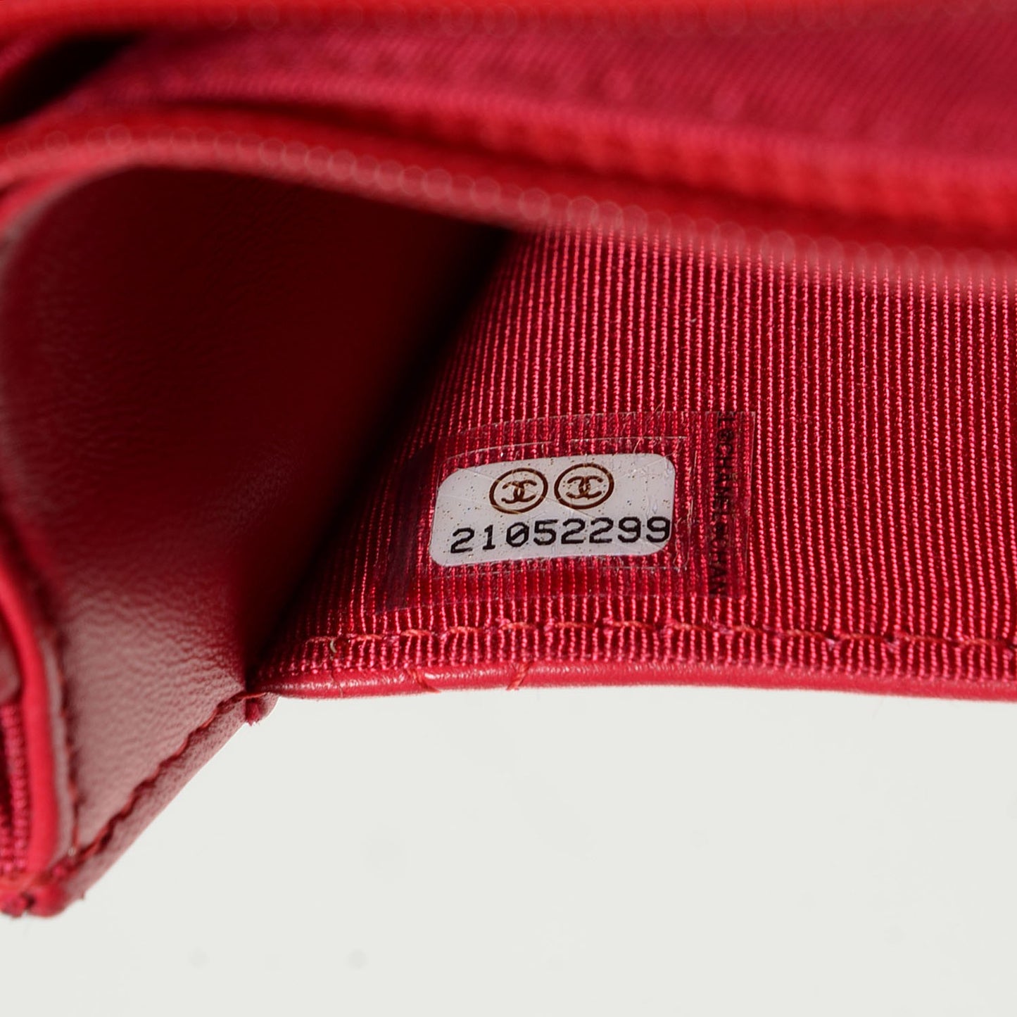 Lambskin Quilted Wallet On Chain WOC Dark Pink