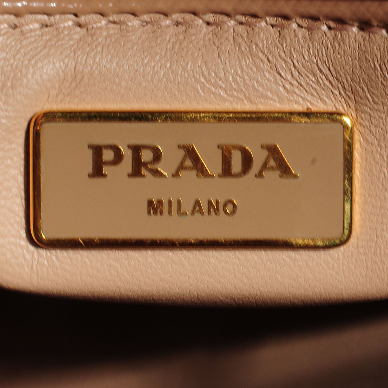 Prada Saffiano Vernice Promenade Dome Tote Cammeo 8 of 9