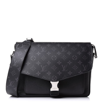 Louis Vuitton Taigarama Messengerama Black 1 of 9