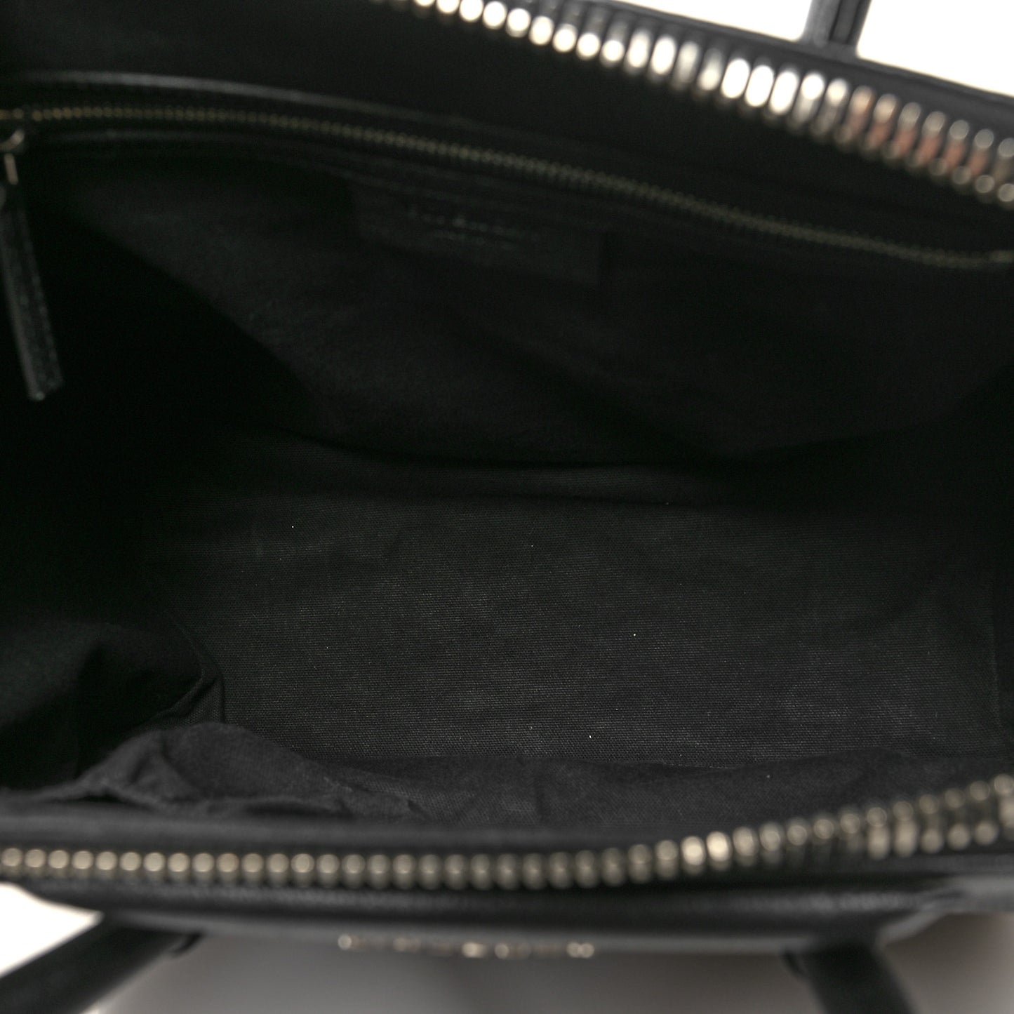 Sugar Goatskin Medium Antigona Black