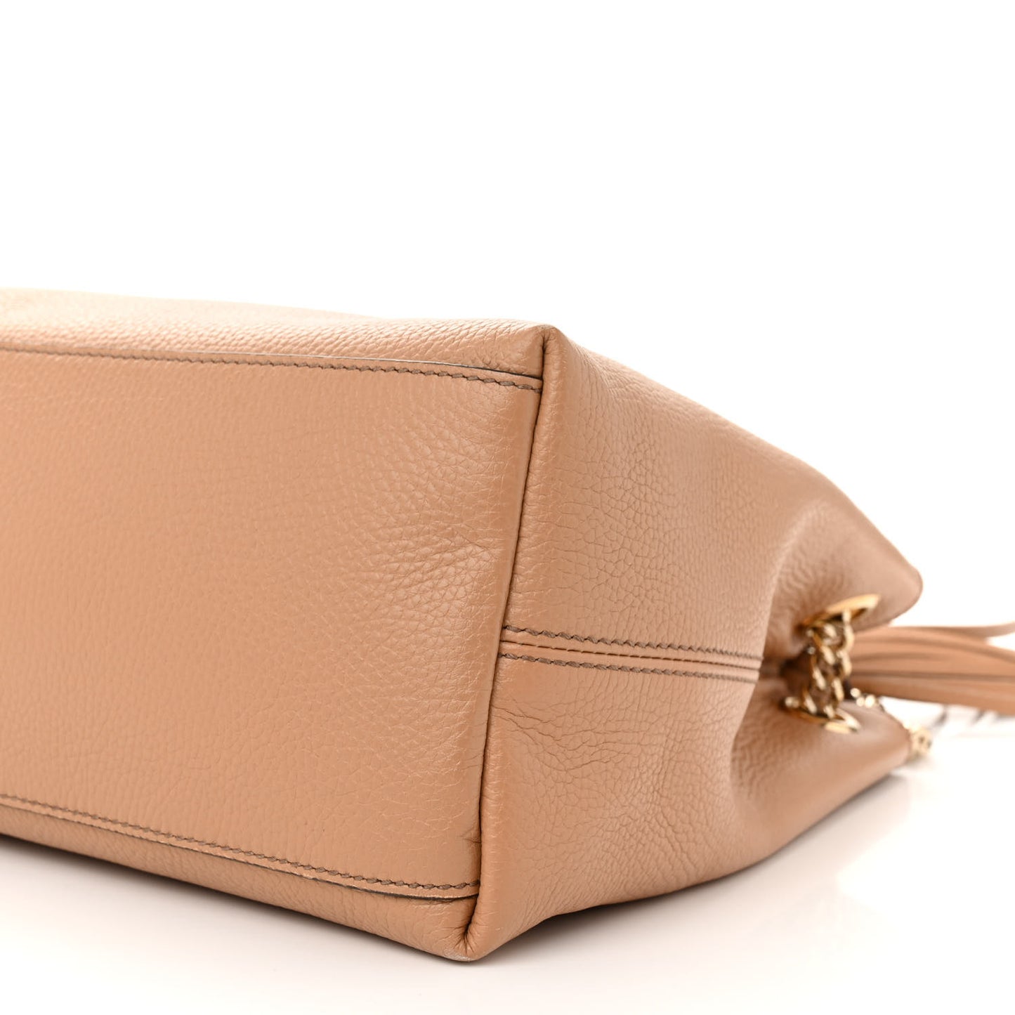 Pebbled Calfskin Medium Soho Chain Shoulder Bag Camelia