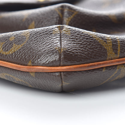 Louis Vuitton Monogram Partition Wristlet 9 of 10