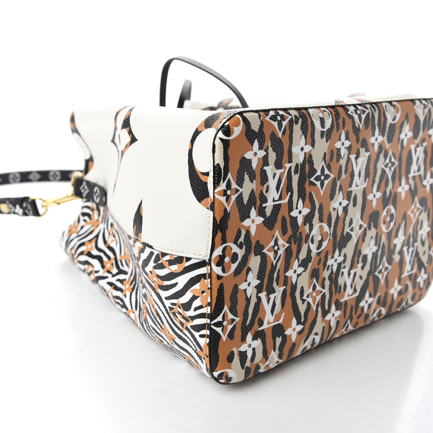 Louis Vuitton Monogram Giant Jungle NéoNoé Ivory 8 of 9