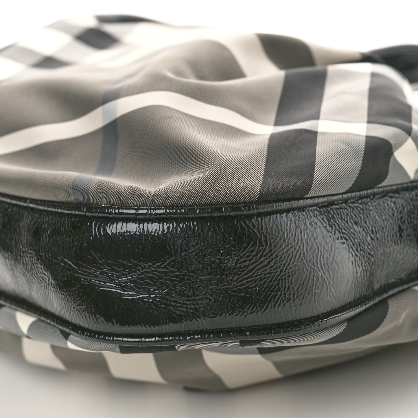 Beat Check Small Brooklyn Hobo Black
