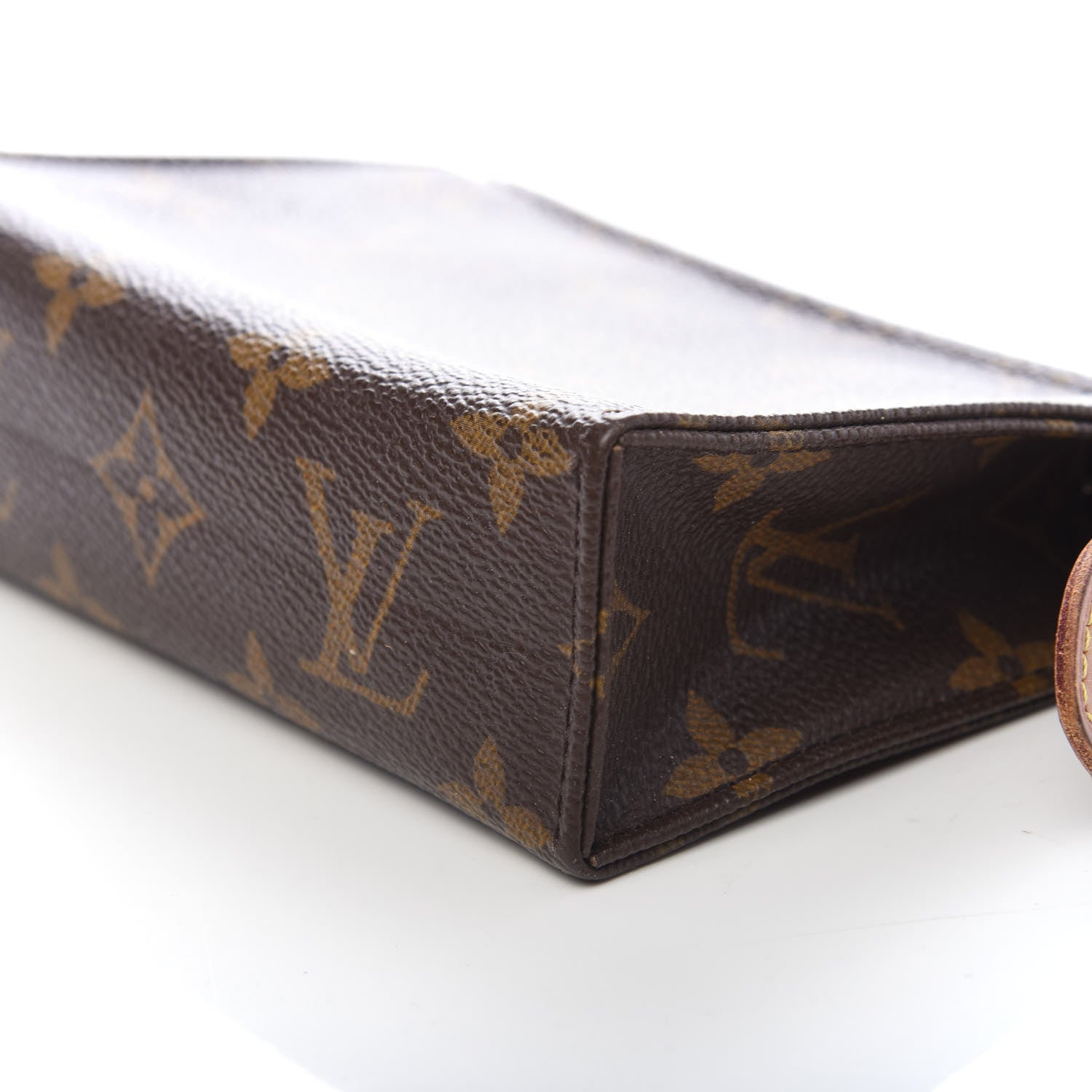 Louis Vuitton Monogram Toiletry Pouch 15 8 of 9