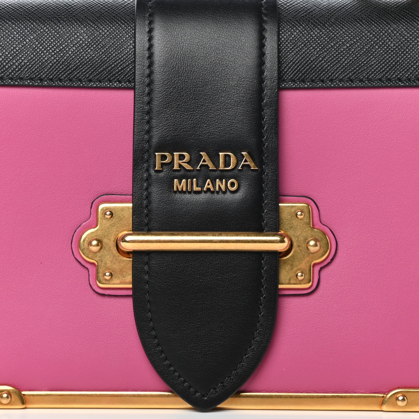 City Calf Saffiano Cahier Bag Fuxia Black