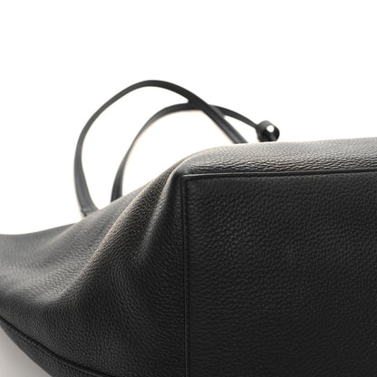 The Row Grained Calfskin Park Tote Three Black 11 of 12