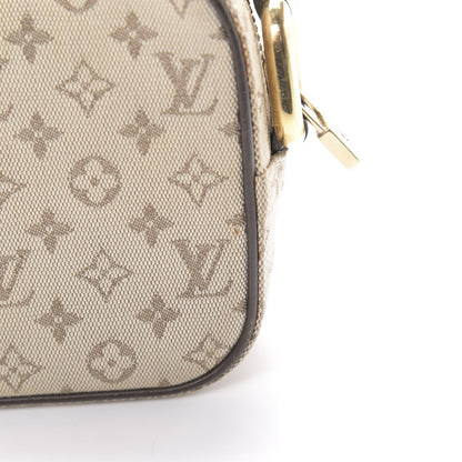 Louis Vuitton Mini Monogram Juliette Light Kaki 17 of 18