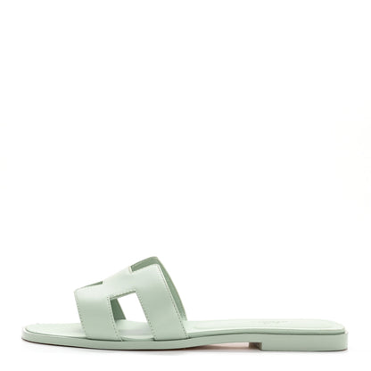 Hermes Calfskin Oran Sandals 39 Vert D'eau 1 of 9