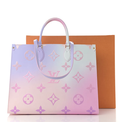 Louis Vuitton Monogram Giant Spring In The City Onthego GM Sunrise Pastel 11 of 11
