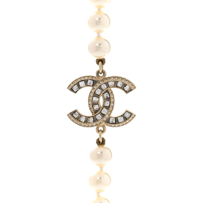 Chanel Pearl Baguette Crystal CC Long Necklace Gold 4 of 5