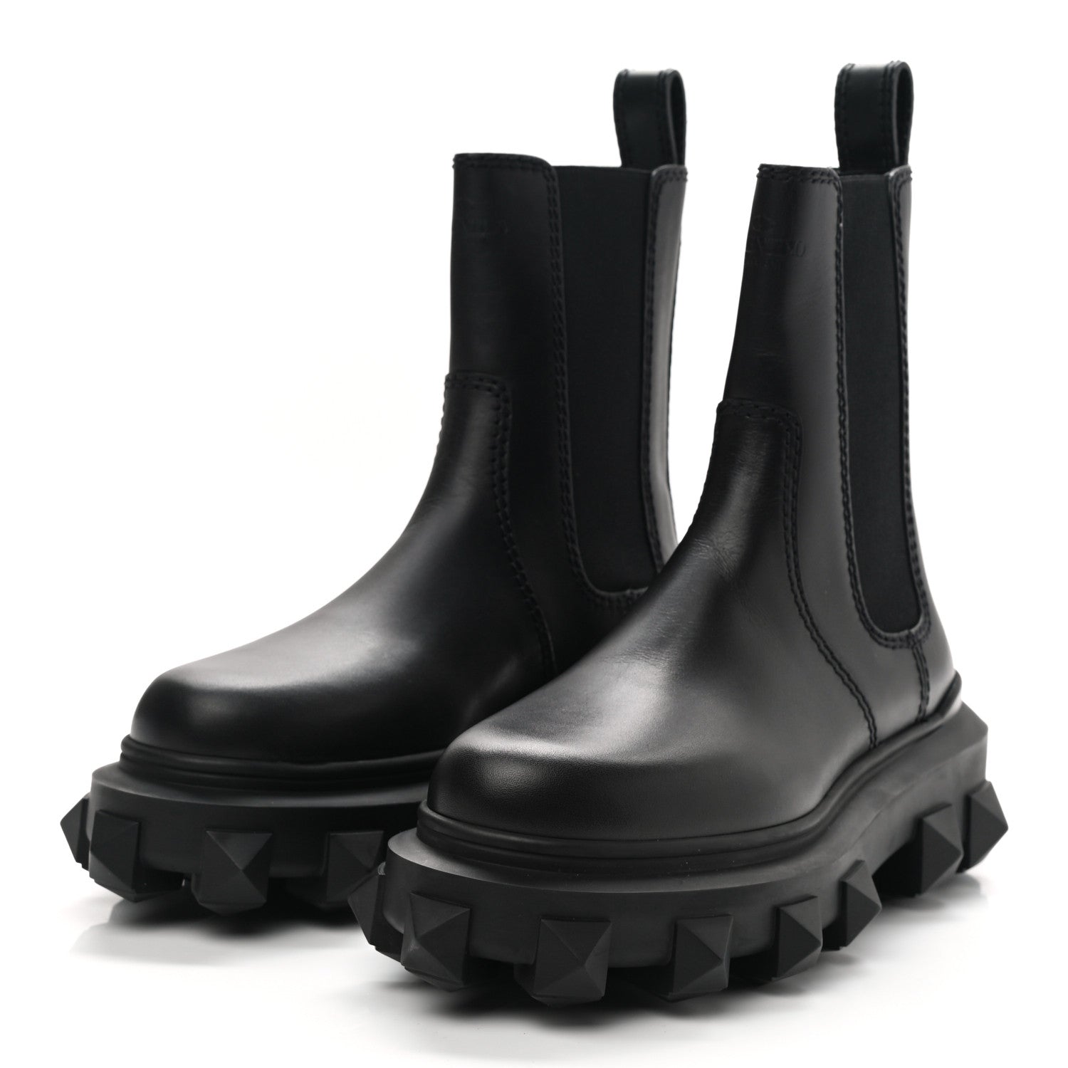 Valentino Garavani Calfskin Womens Trackstud Beatle Chelsea 45/55mm Ankle Boots 36.5 Black 3 of 8