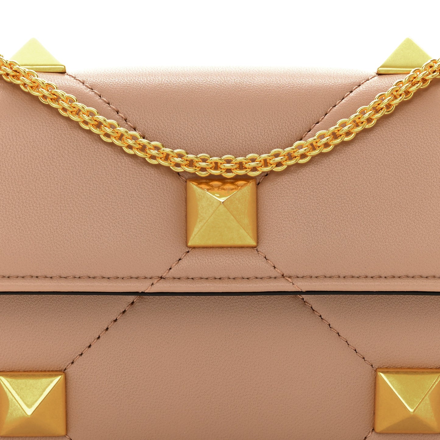 Nappa Roman Stud Wallet on Chain Rose Cannelle