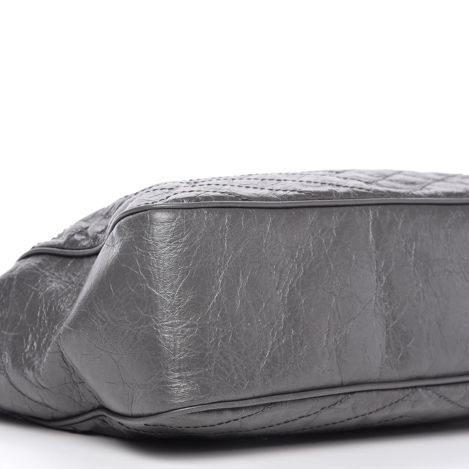 Saint Laurent Crinkled Calfskin Matelasse Monogram Large Niki Shopping Tote Bag Grey 6 of 12