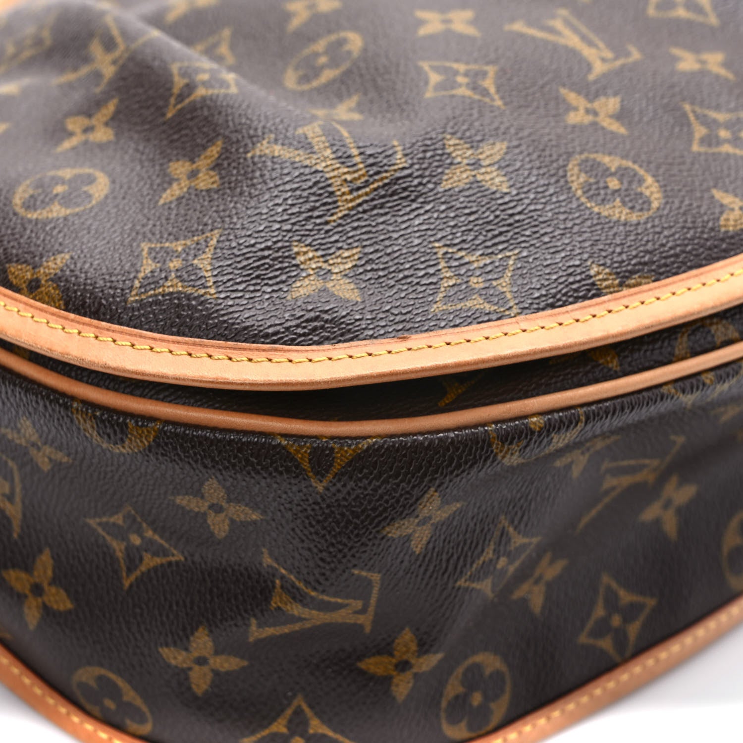 Louis Vuitton Monogram Menilmontant MM 9 of 10