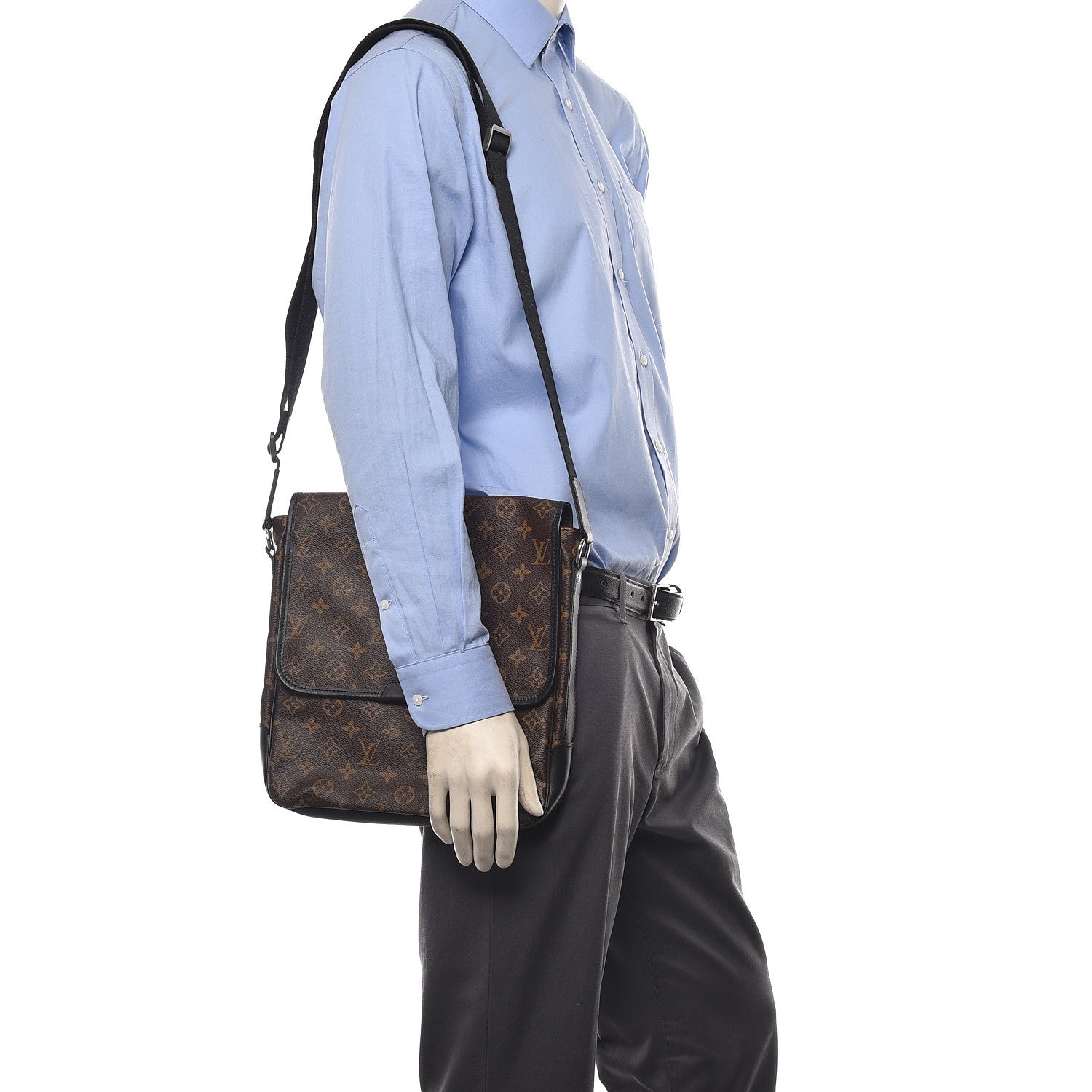 Louis Vuitton Monogram Macassar Bass MM 2 of 10