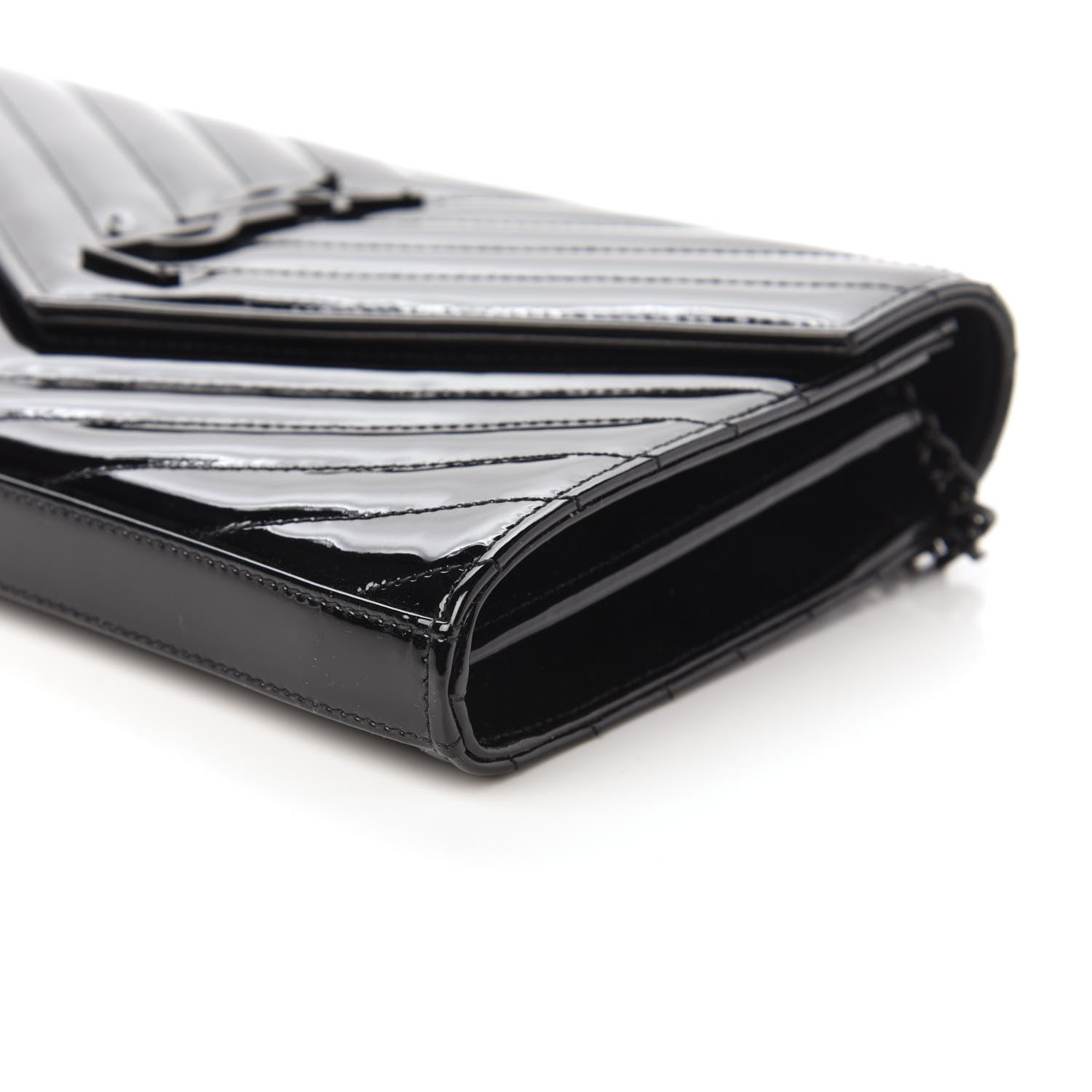 Saint Laurent Patent Matelasse Chevron Monogram Chain Wallet Black 7 of 9