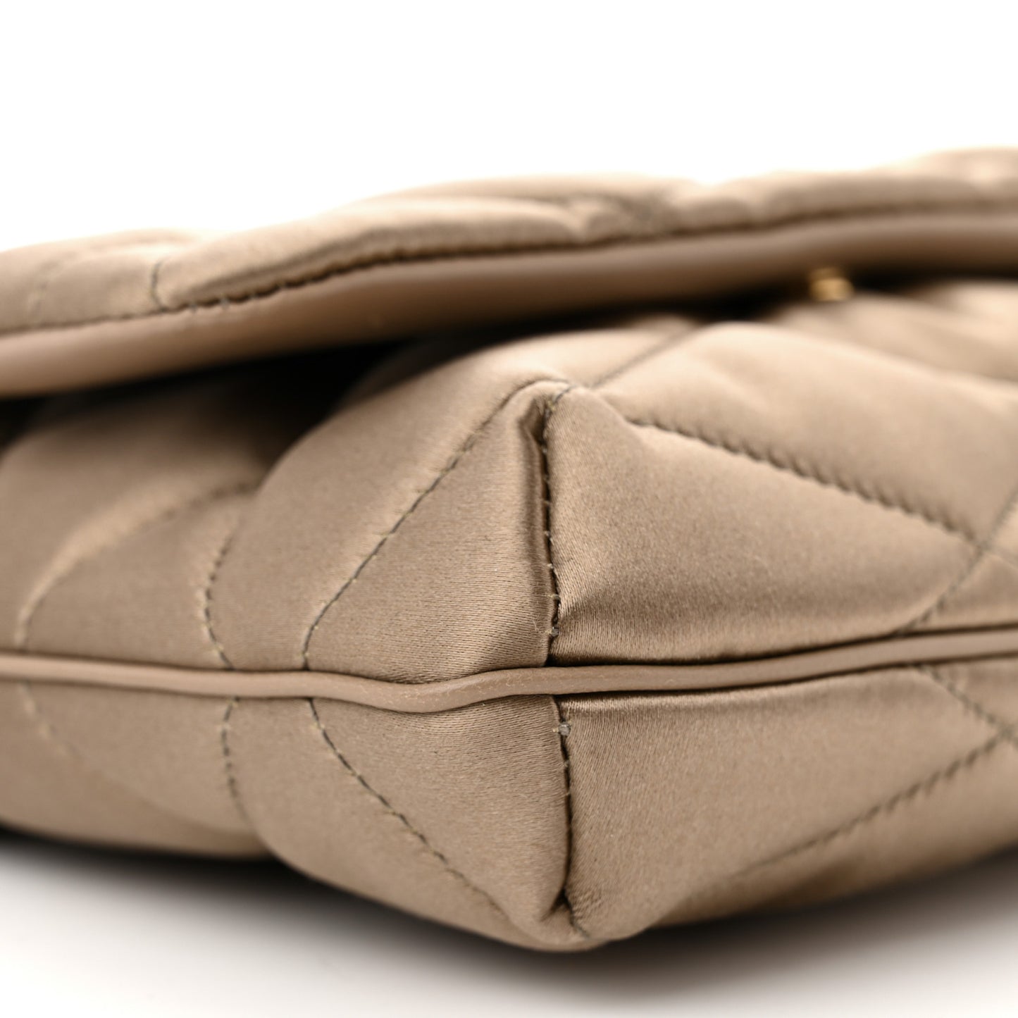 Satin Quilted Le 57 Diamond Shoulder Bag Mouse