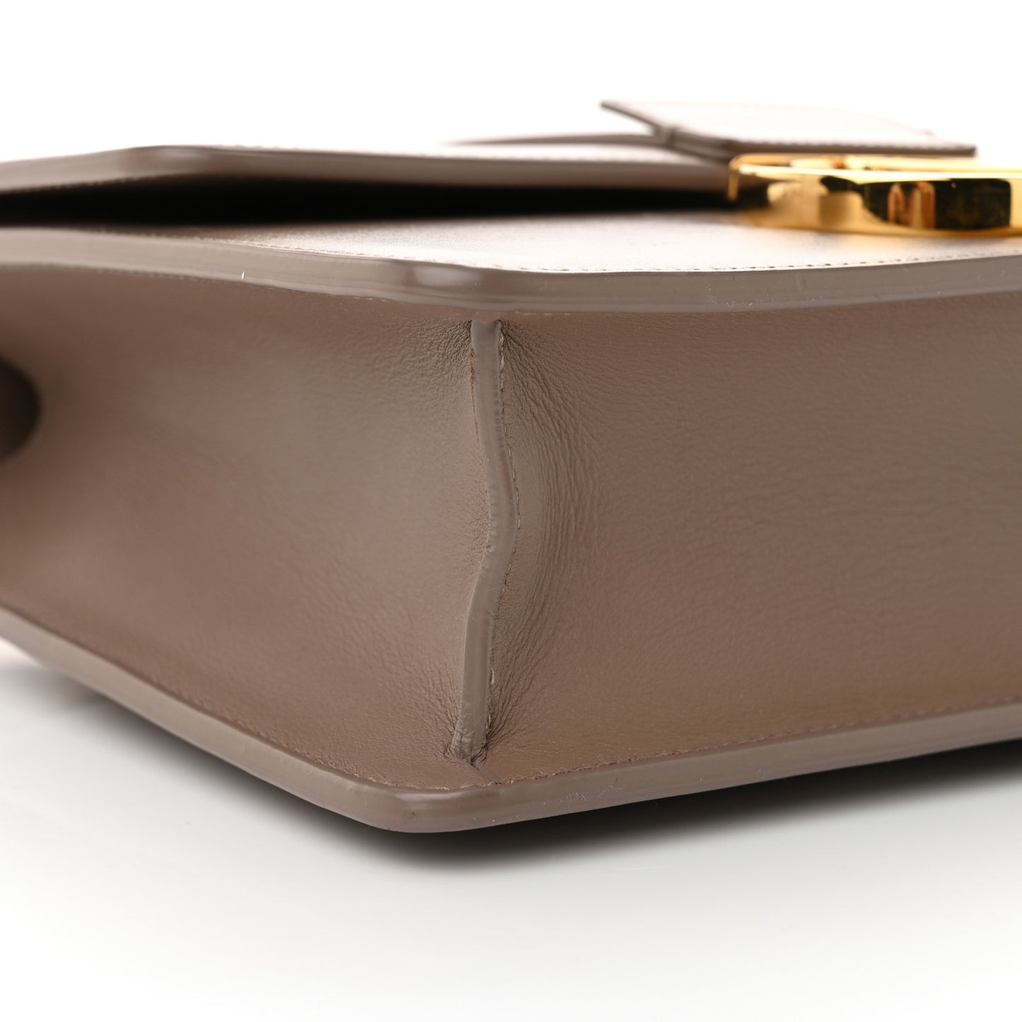 Box Calfskin 30 Montaigne Flap Bag Raw Beige