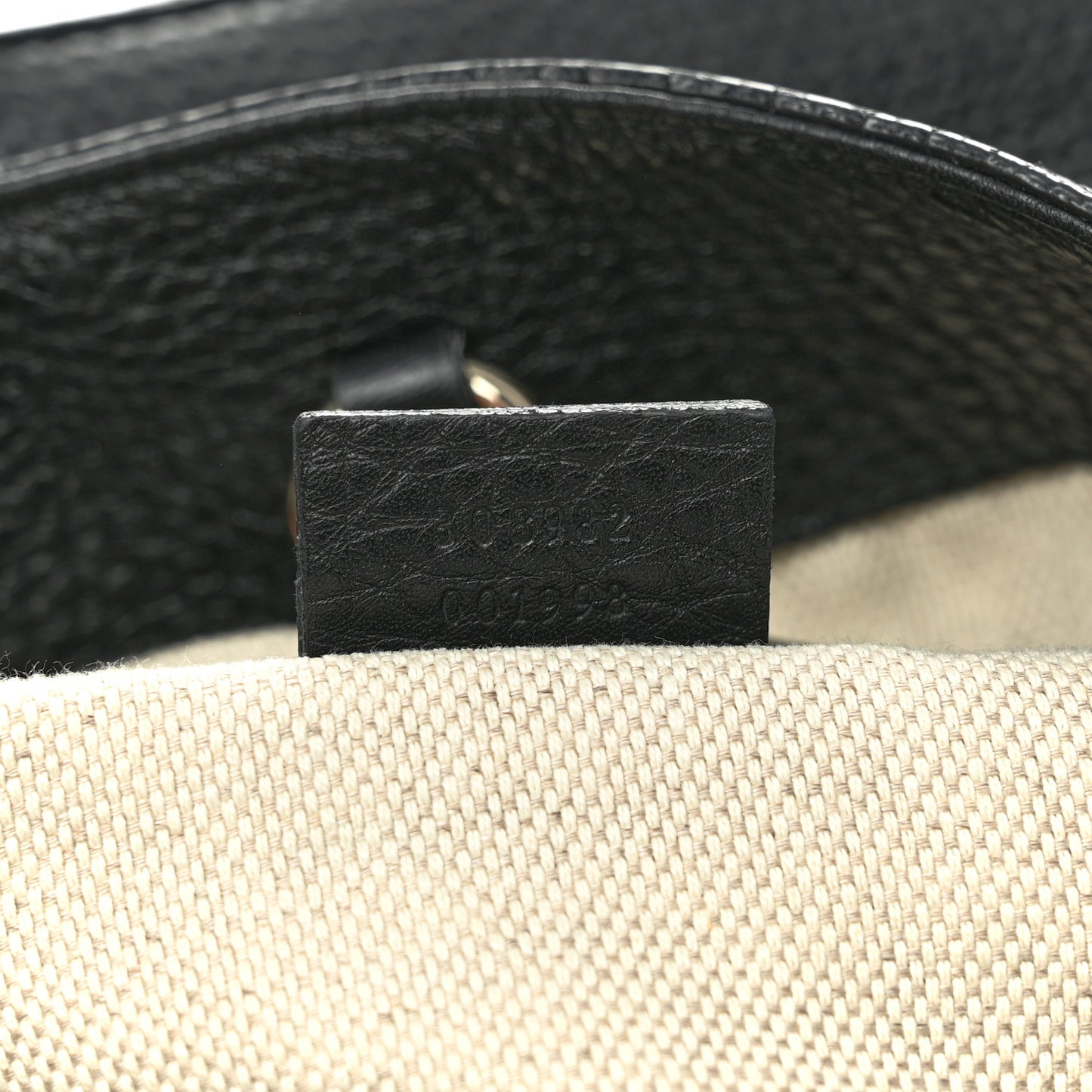 Pebbled Calfskin Medium Soho Chain Shoulder Bag Black