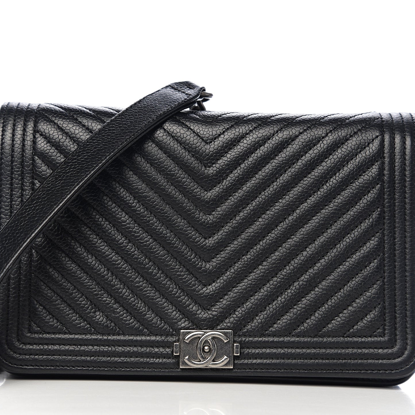 Grained Calfskin Chevron Quilted Boy Wallet On Chain WOC Black