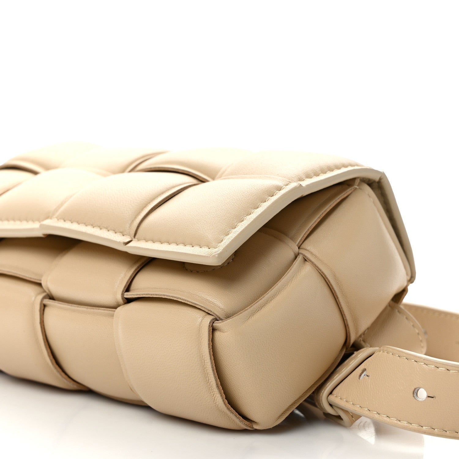 Bottega Veneta Nappa Maxi Intrecciato Padded The Belt Cassette Bag Porridge 8 of 8