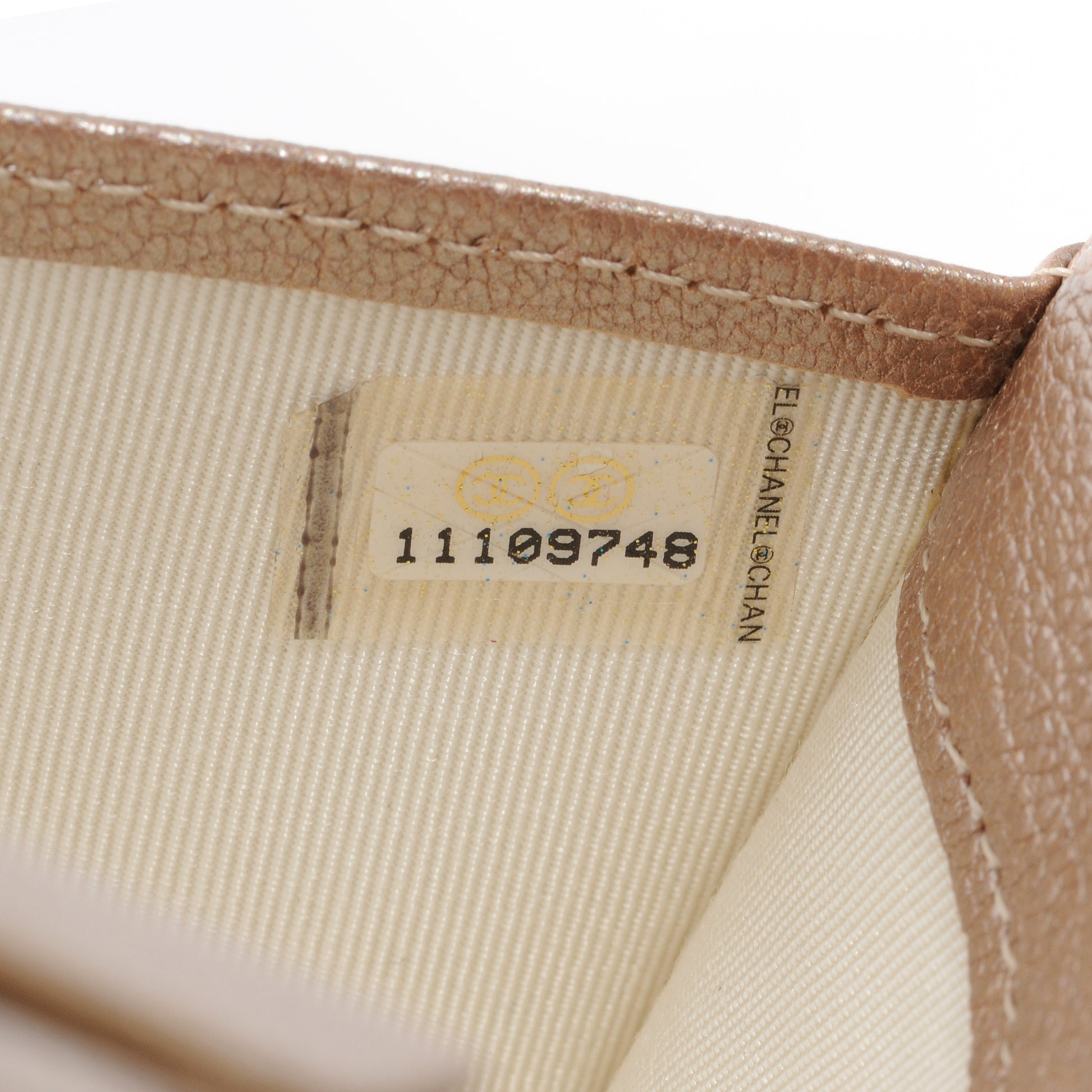 Chanel Diamond Stitched Yen Wallet Silver 7 of 8