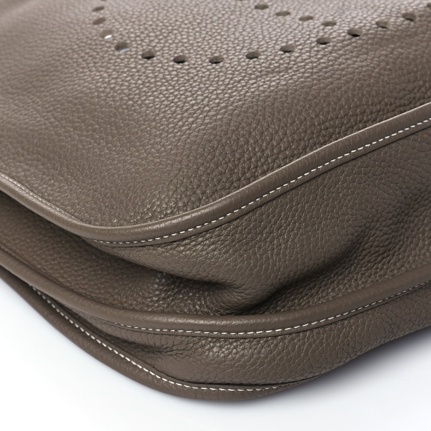 Hermes Taurillon Clemence Evelyne III TGM Etoupe 9 of 10