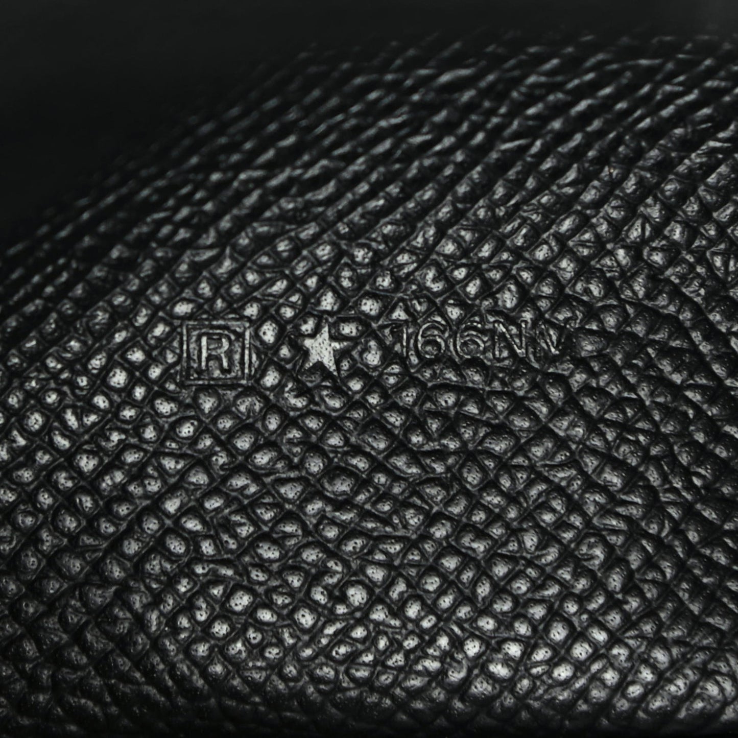 Epsom Bearn Gusset Wallet Black