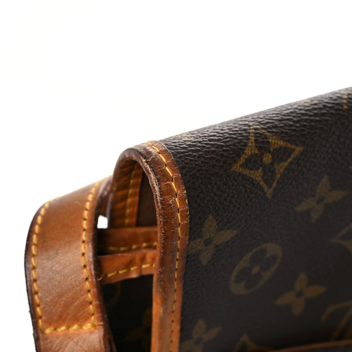 Louis Vuitton Monogram Sac Gibeciere GM 14 of 30