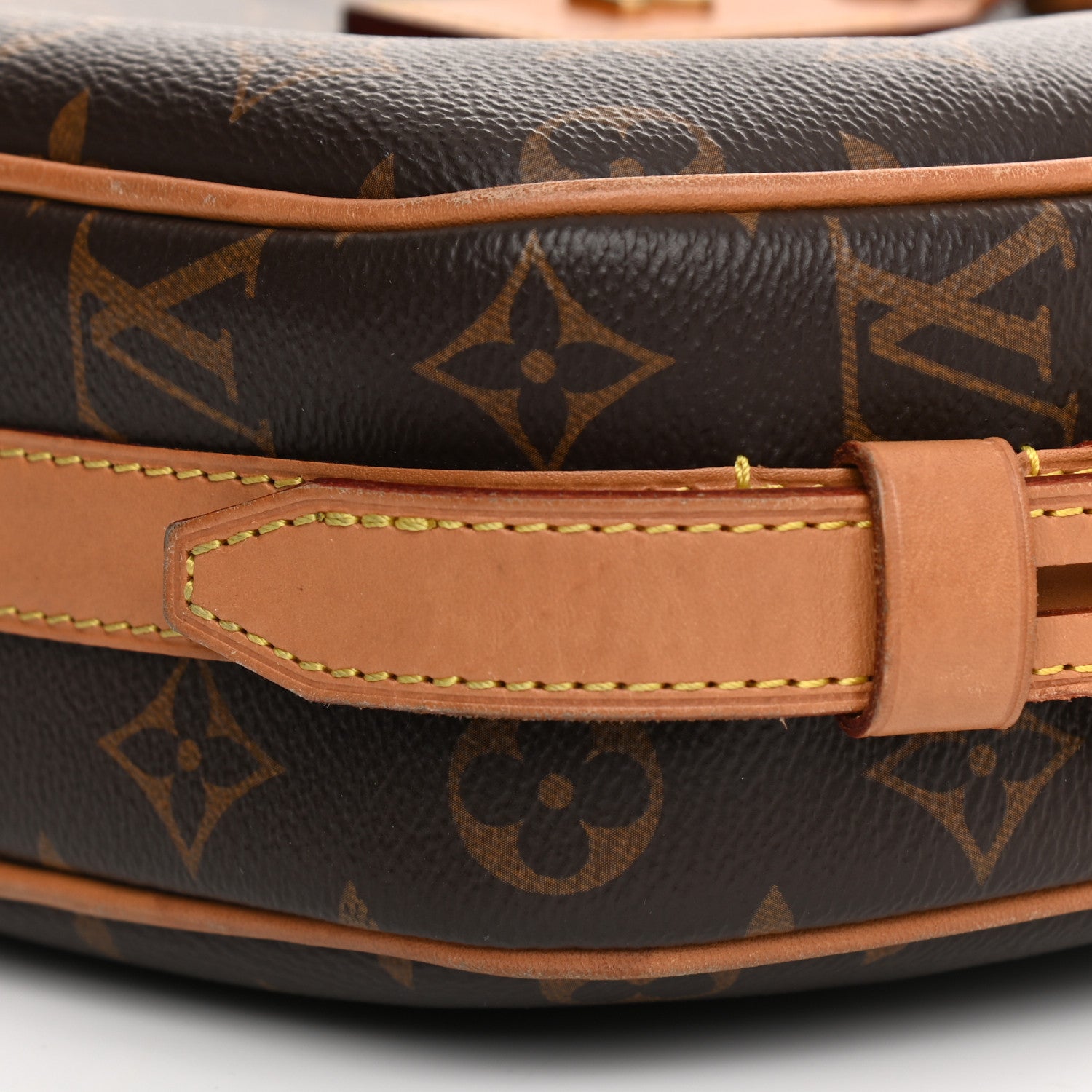Louis Vuitton Monogram Boite Chapeau Souple MM 18 of 30