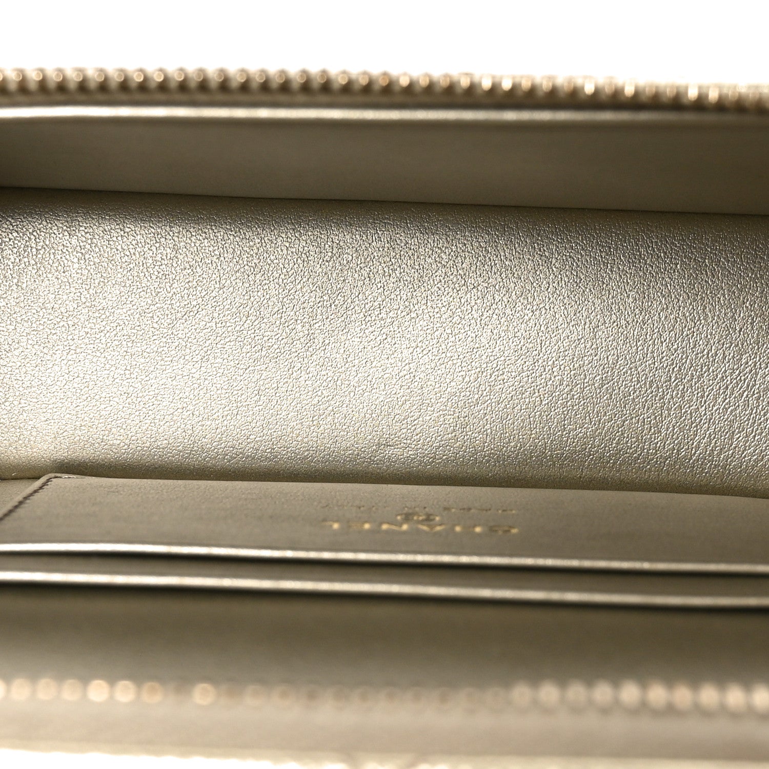Chanel Metallic Caviar Quilted Trendy Handle Slim Vanity Light Golden 5 of 11