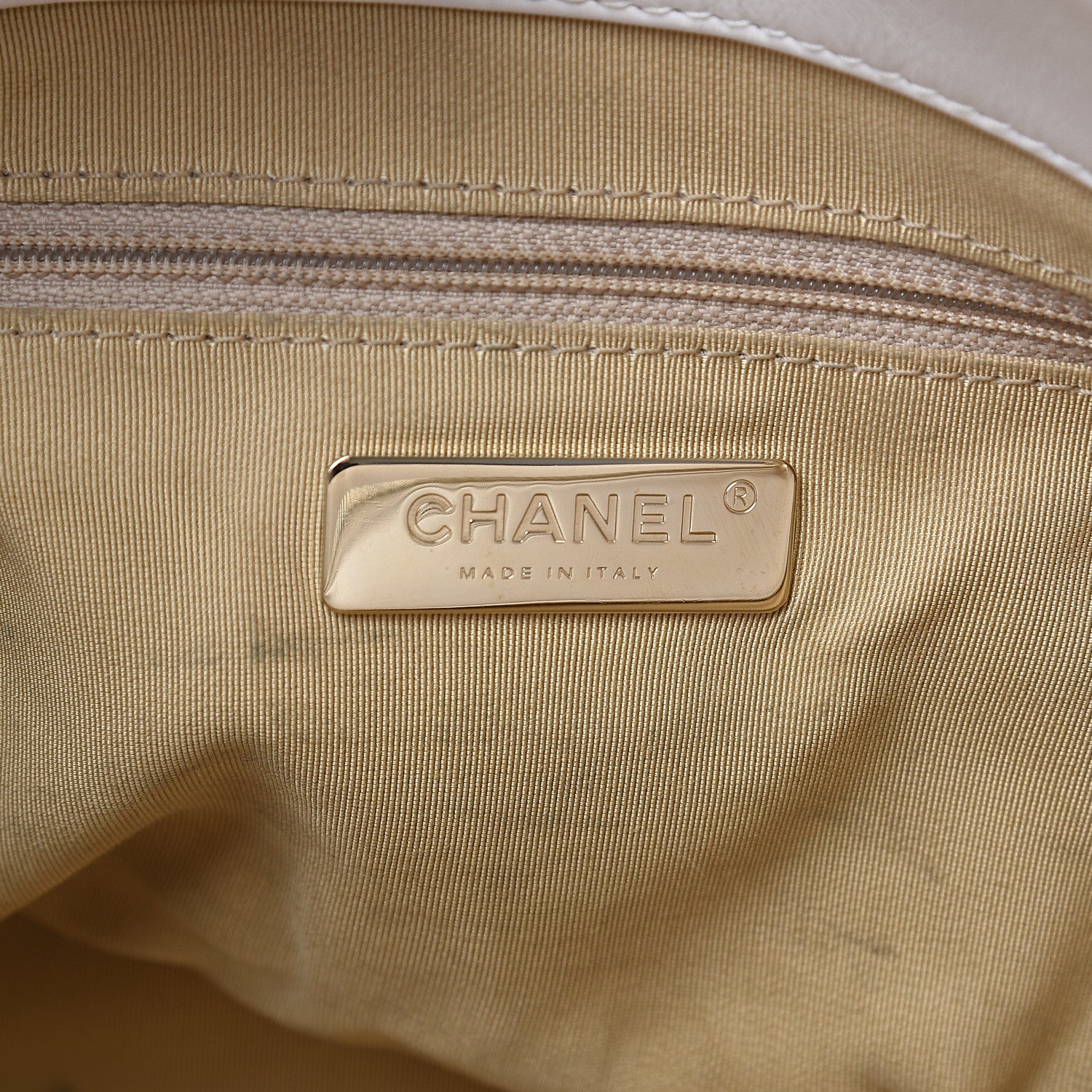 Chanel Glazed Calfskin Quilted State Of The Art Hobo White 5 of 11