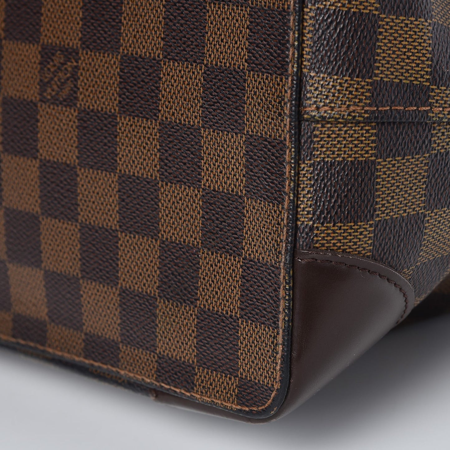 Damier Ebene Hampstead MM
