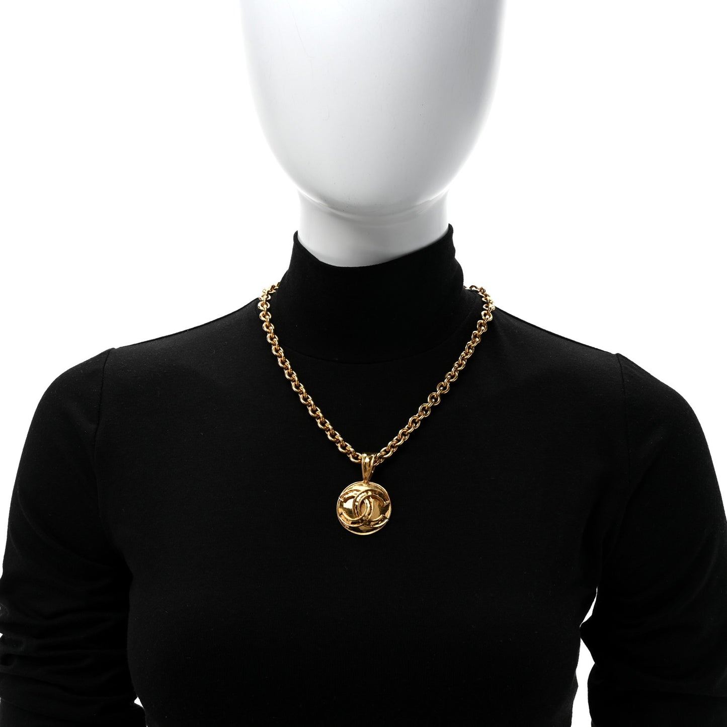 Metal CC Chain Pendant Necklace Gold