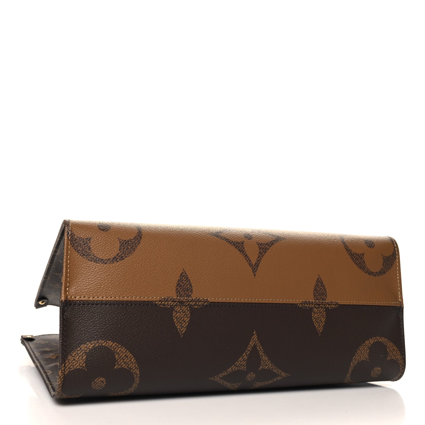 Reverse Monogram Giant Onthego MM